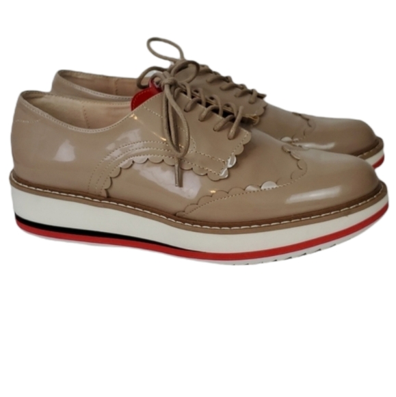 ZARA WOMAN PLATFORM OXFORDS WITH HEARTS BEIGE PATENT 9 VALENTINES DAY!